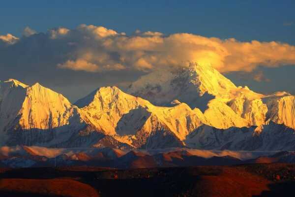世界十大最难攀登雪山:珠峰仅第四 第一至今无人登顶