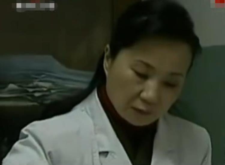 重庆8岁男童被咬死,8岁男孩感染怪病