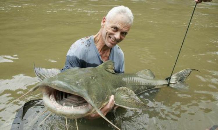 吃恒河尸体的水中怪兽体长2米凶悍无比在我国竟受保护