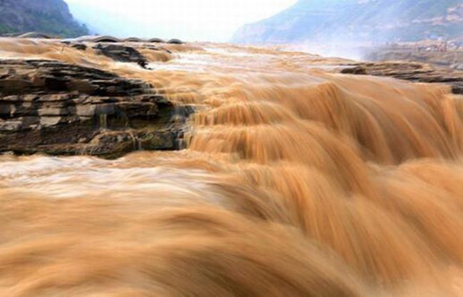 黄河的源头在哪里 源自青海省青藏高原的巴颜喀拉山脉