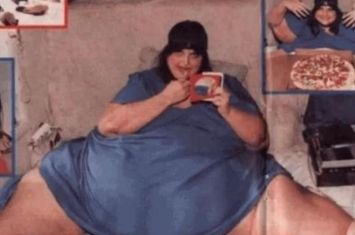 世界上最胖的人卡罗尔,世界上最重的人体重有多少斤