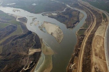泾河的源头在哪里 它是黄河支流中最长的（几个源头）