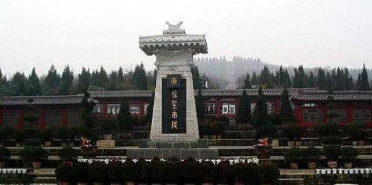 中国十大未解之谜让人至今都毛骨悚然的秦始皇墓还不是位列第一