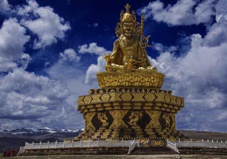 西藏高僧之神秘虹化现象,揭秘人体虹化之谜
