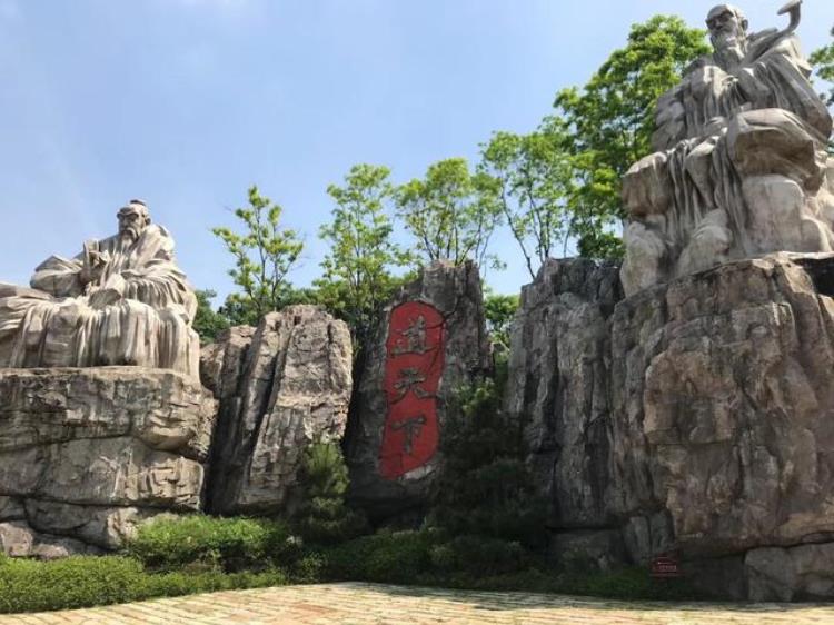 令人脸红的开放性博物馆,中国最奇葩的四个景区