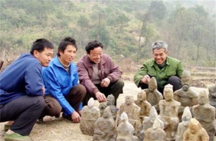 湖南永州最出名的灵异事件,湖南永州下暴雨土中冲出奇异雕塑