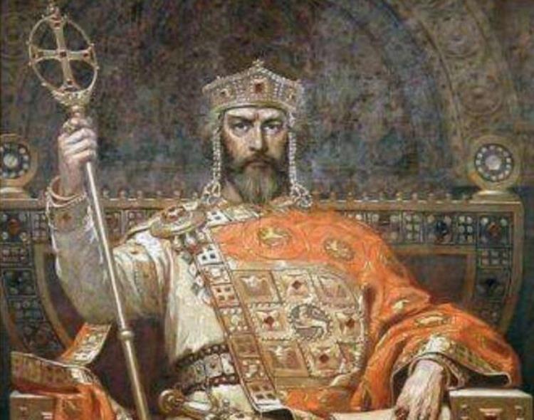 欧洲历史上的国王和皇帝有什么区别为何只有少数国家可以称帝