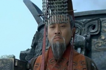 刘备为什么匡扶汉室「刘备高喊匡扶汉室为何他在汉献帝退位后却自己当了皇帝」