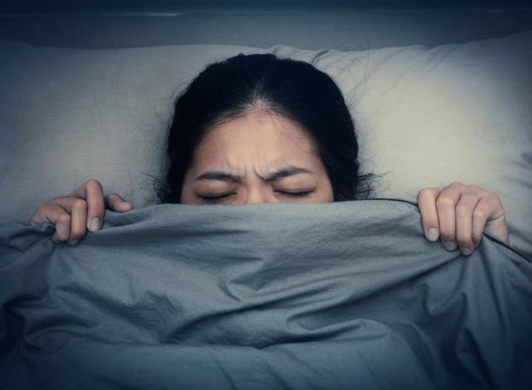 睡觉最诡异的十件事,睡觉时出现的几个诡异现象