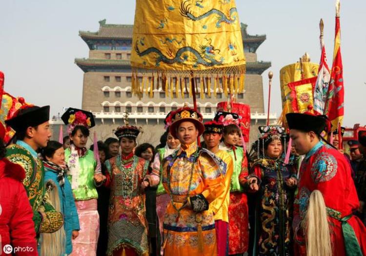 英国为什么有这么多王朝「中国五千多年的王朝史为什么没有像英日等国一样保留皇室」