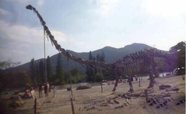 索诺拉龙：北美洲巨型恐龙（长17米/腕龙的三分之一）