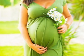 为什么孕期经常腰痛呢,孕期为什么会过度腰疼