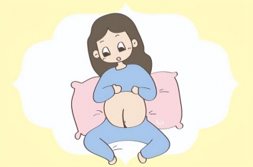 孕期为什么喜欢撑肚皮,那么应该如何消除