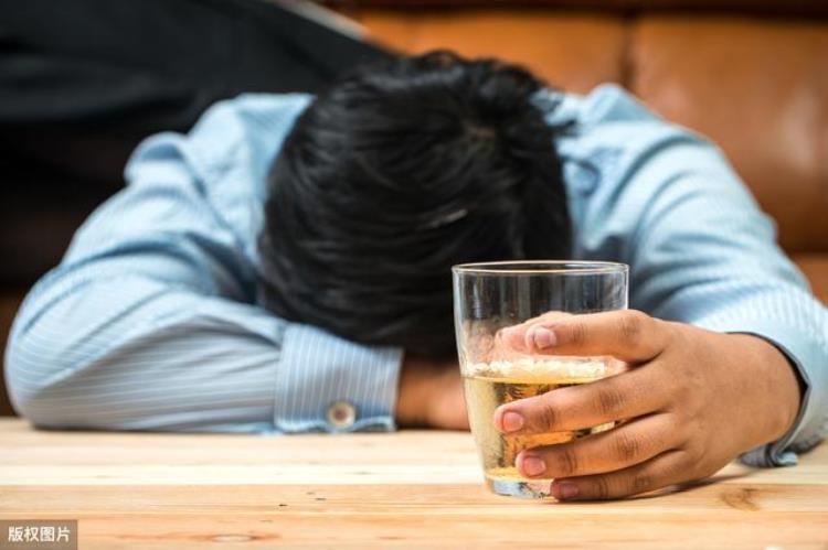 为什么有人常年喝酒没事,喝酒死亡的八个原因