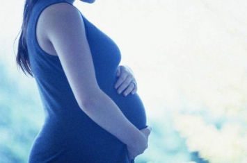孕期肚脐为什么突出来,育儿篇丨孕妇肚脐为什么会凸出来或凹进去