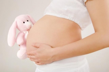 为什么孕期感觉肚子老紧绷,孕8个月感觉肚子