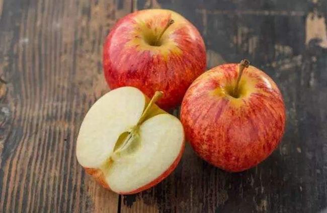 晚上吃苹果等于吃砒霜?晚上吃苹果有什么危害