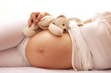 孕期胸部干燥起皮为什么,宝妈该用什么身体乳好呢