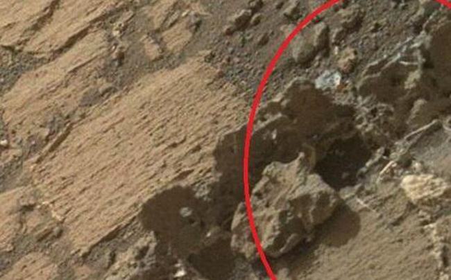 火星上发现人类残骸?和人脸类似造型奇特相当特别