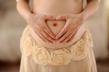 孕妇怀孕期为什么痒,怀孕肚皮痒怎么回事呢