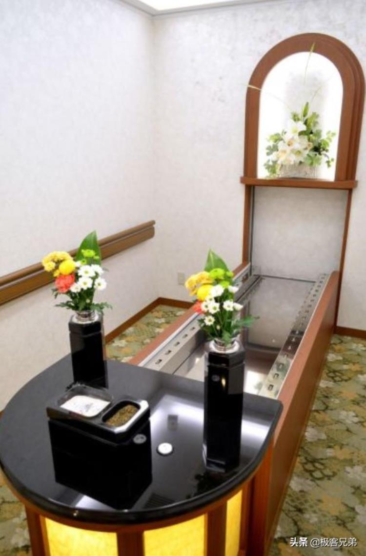 日本的尸体可以住酒店一晚2千2可提供陪同用餐服务